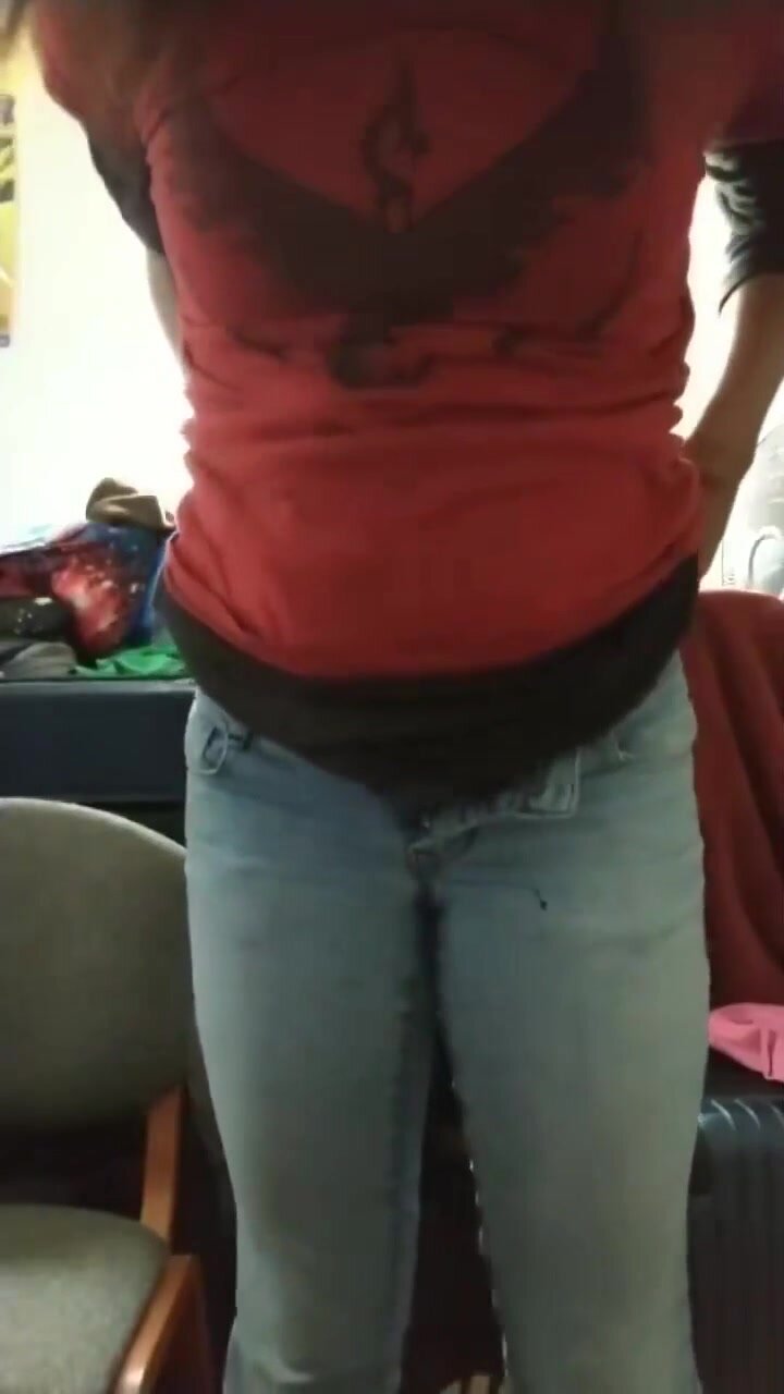 jeans piss - video 5