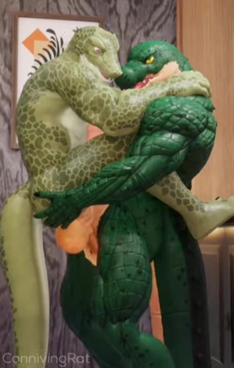 Fucking muscle Gator with friend lizard