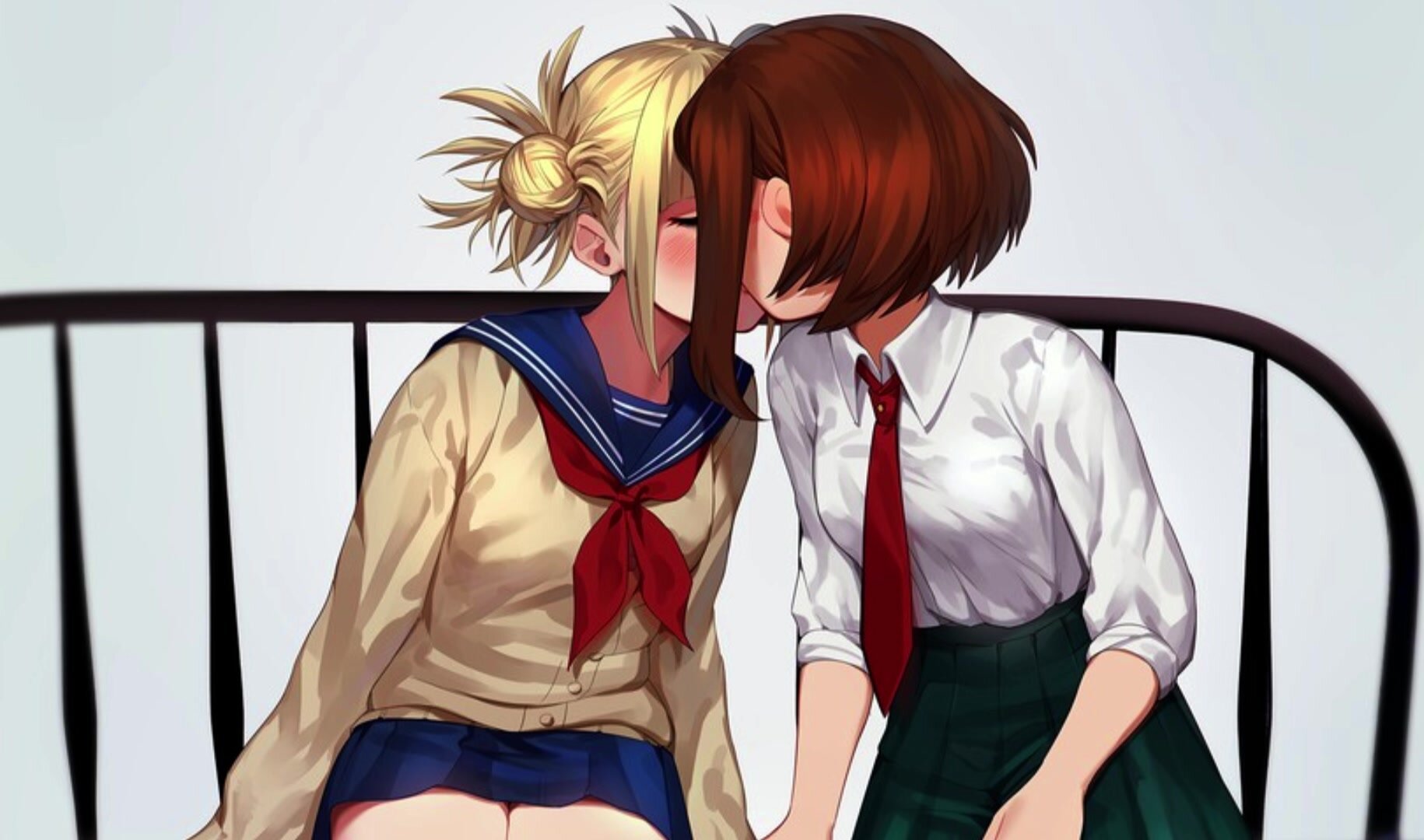 Toga kissing her girl