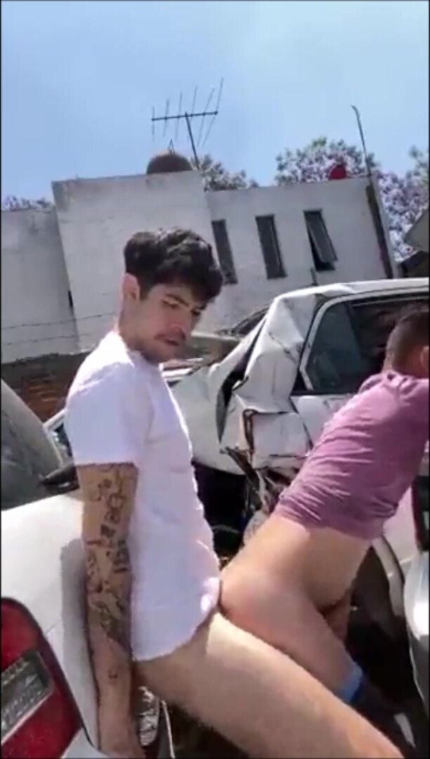 Dumping load at a car dump