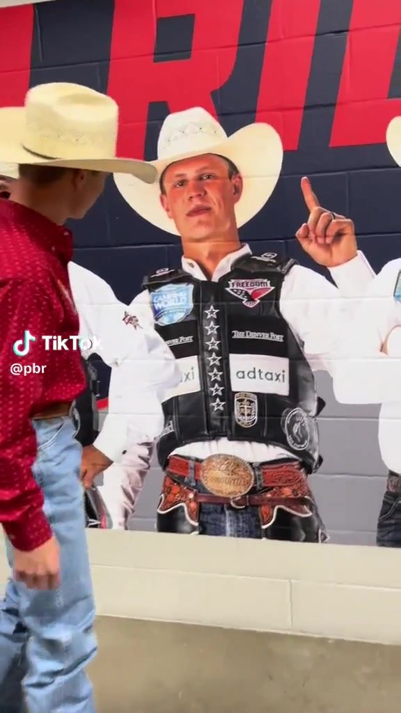 Cowboys & Country Boys - video 16