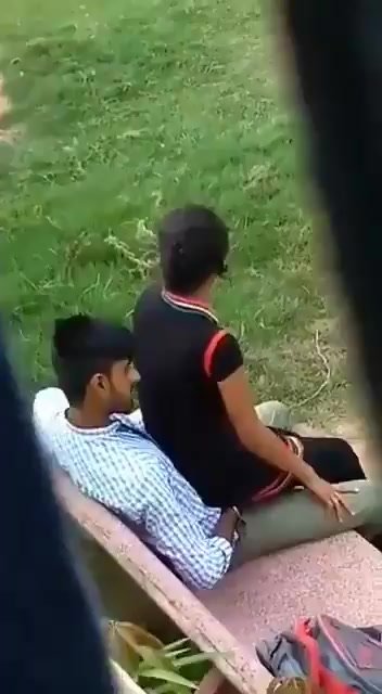 Desi man outdoor sex with gf