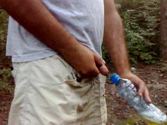drink own pee in woods