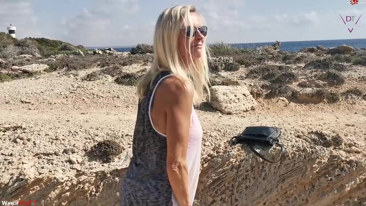 Beautiful German woman beach pee 775