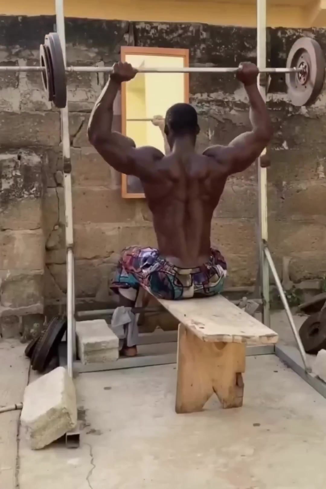 Vigorous african bodybuilder