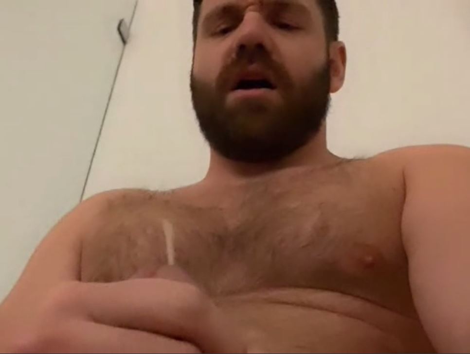Exposed BAITED hairy guy JERKNG OFF for "ME" (PREVIEW)