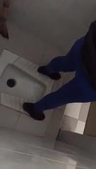 toilet spy - video 570