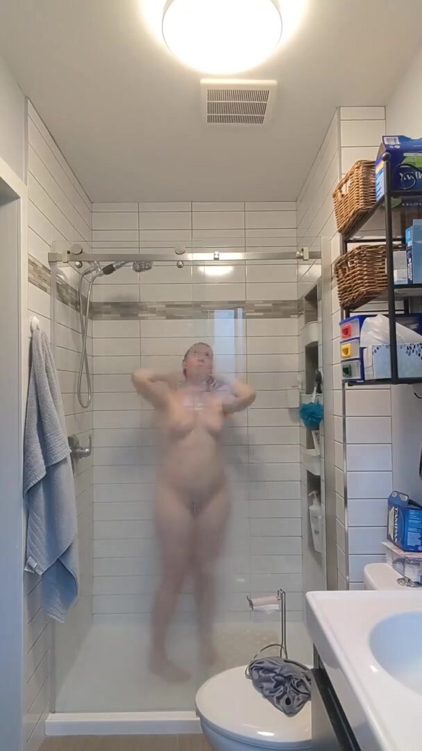 shower head masturbate