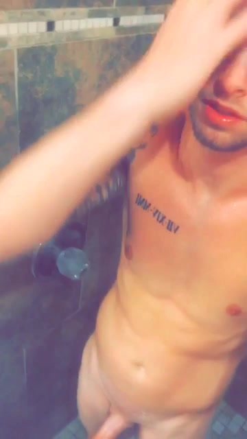 Shower Snapchat