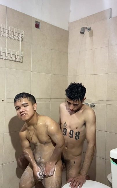 Twink does more than shower his midget