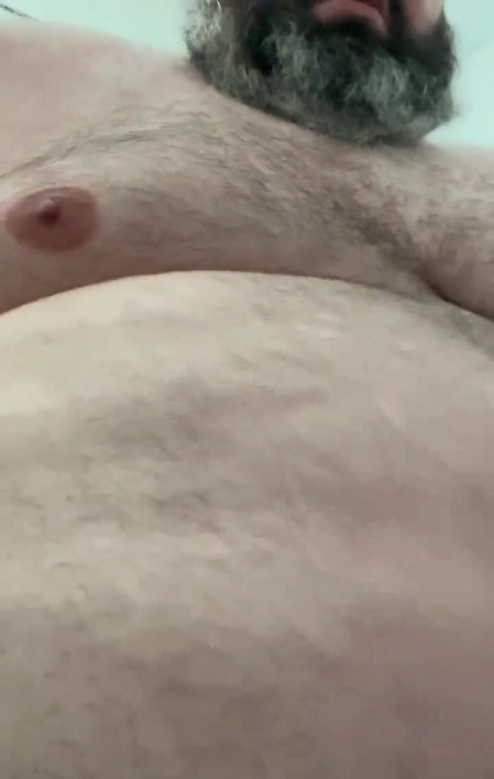 Supеrchub belly and moobs show
